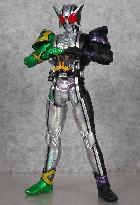 S.H.Figuarts（真骨彫製法） 「仮面ライダーW サイクロンジョーカー