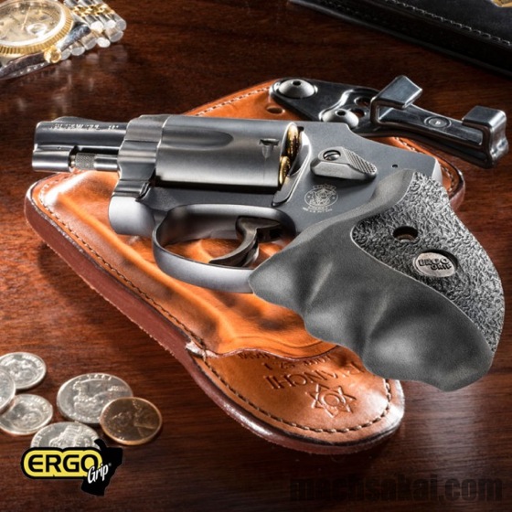 握ってみたいリボルバー用のグリップ ERGO GRIP DELTA GRIP | マック堺