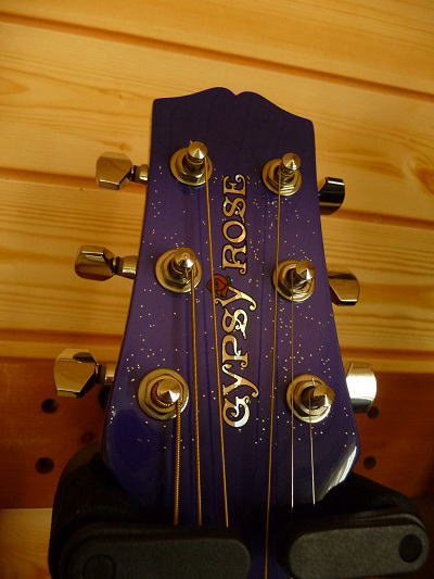 アコギ Gypsy Rose おしゃれでかわいいギター