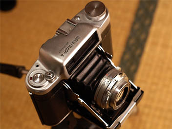 Fuji Photo Film：SUPER FUJICA-6