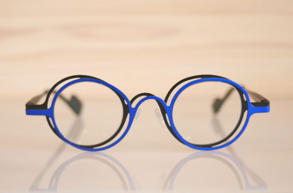テオの丸メガネ入荷 | atelier Eyebee(アトリエアイビー) Joy Vision