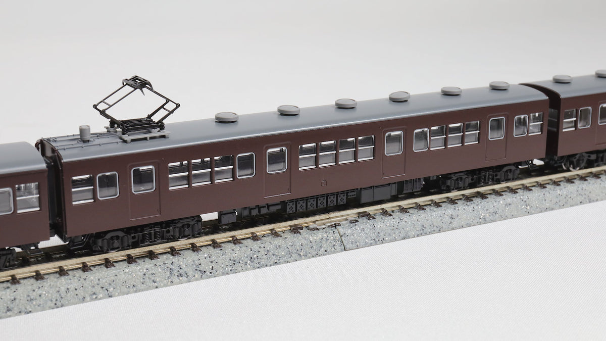 90023800_03_0b8d5a31-737f-43fd