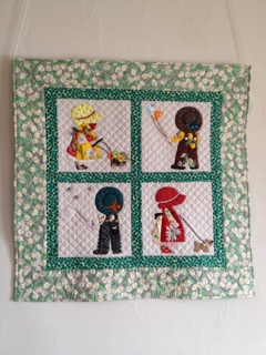 スーちゃんのパッチワークタペストリー: 安曇野のペンション「森のみち