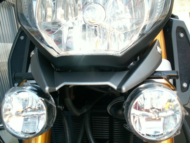 MT-09専用フォグランプキットの取り付け