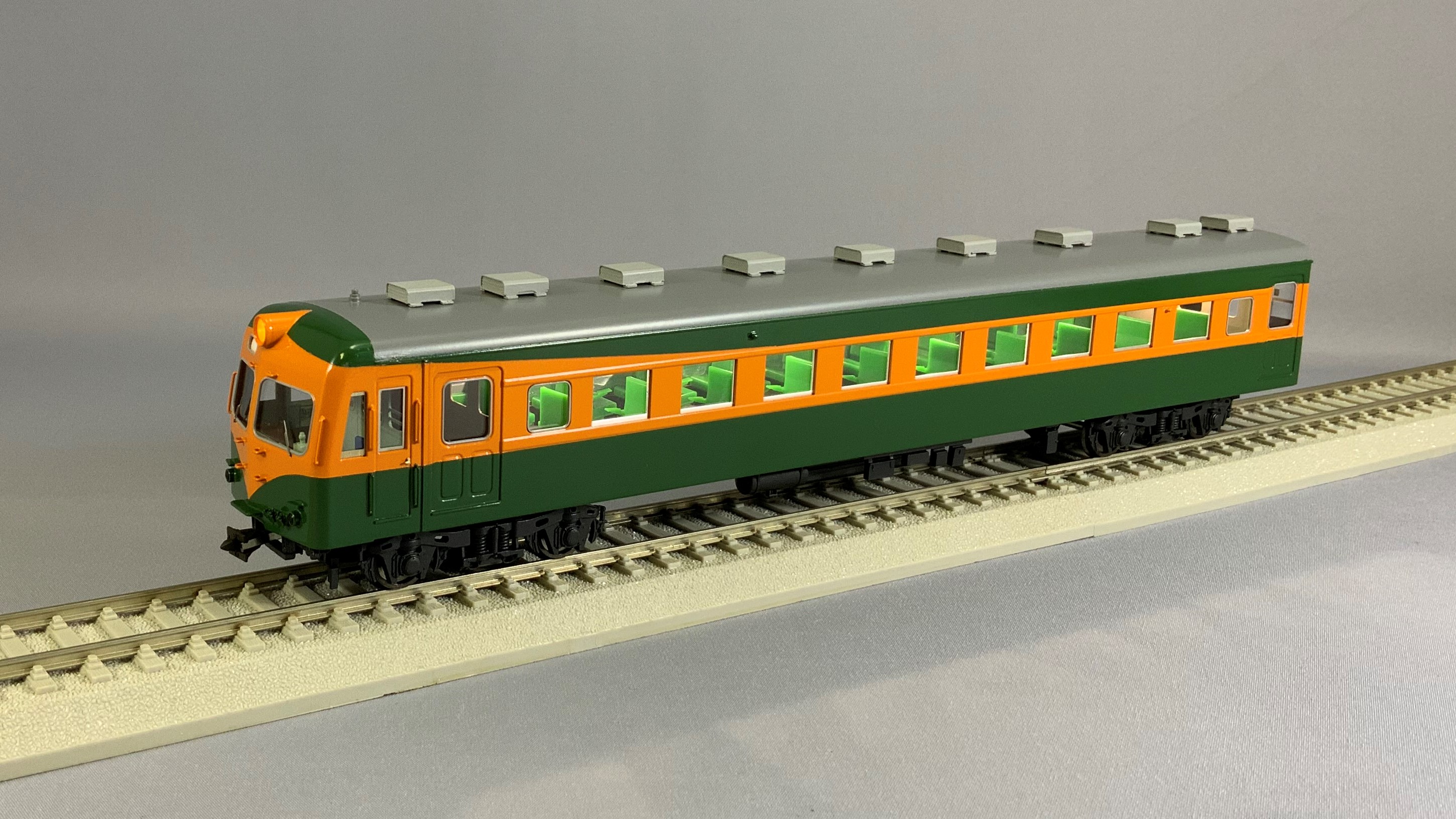 国鉄80系 - 鉄道模型の総合メーカー 株式会社エンドウ