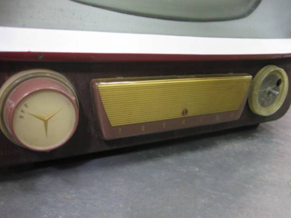 sr0365 東芝の赤色真空管テレビ 【昭和レトロ百貨店】