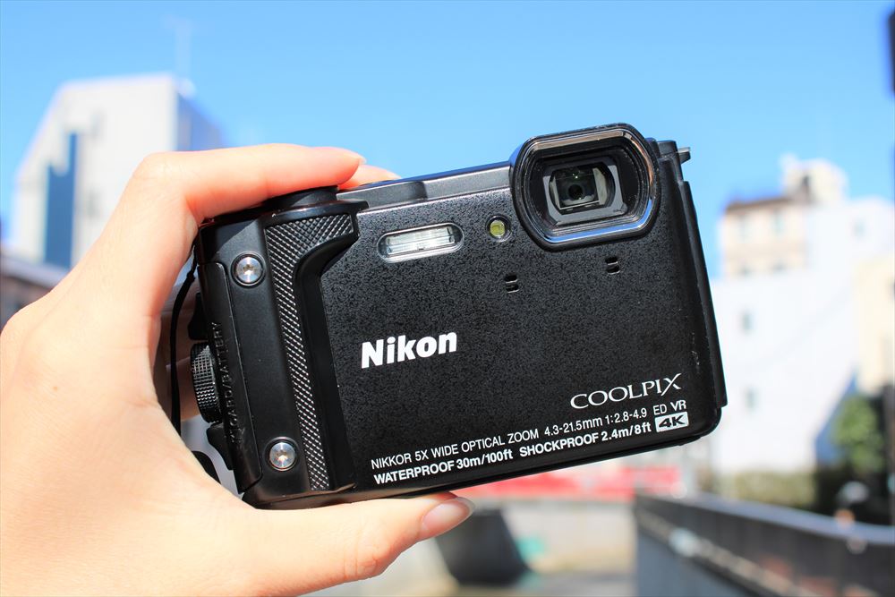 格安レンタル] Nikon（ニコン） 防水カメラ COOLPIX W300 2泊3日～