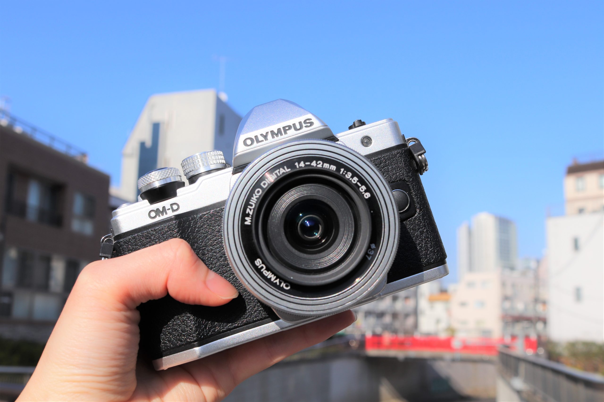 格安レンタル] OLYMPUS（オリンパス） OM-D E-M10 MarkII EZ レンズ