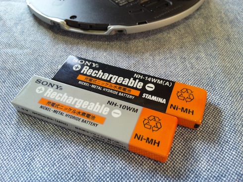 SONY CD WALKMAN D-NE830