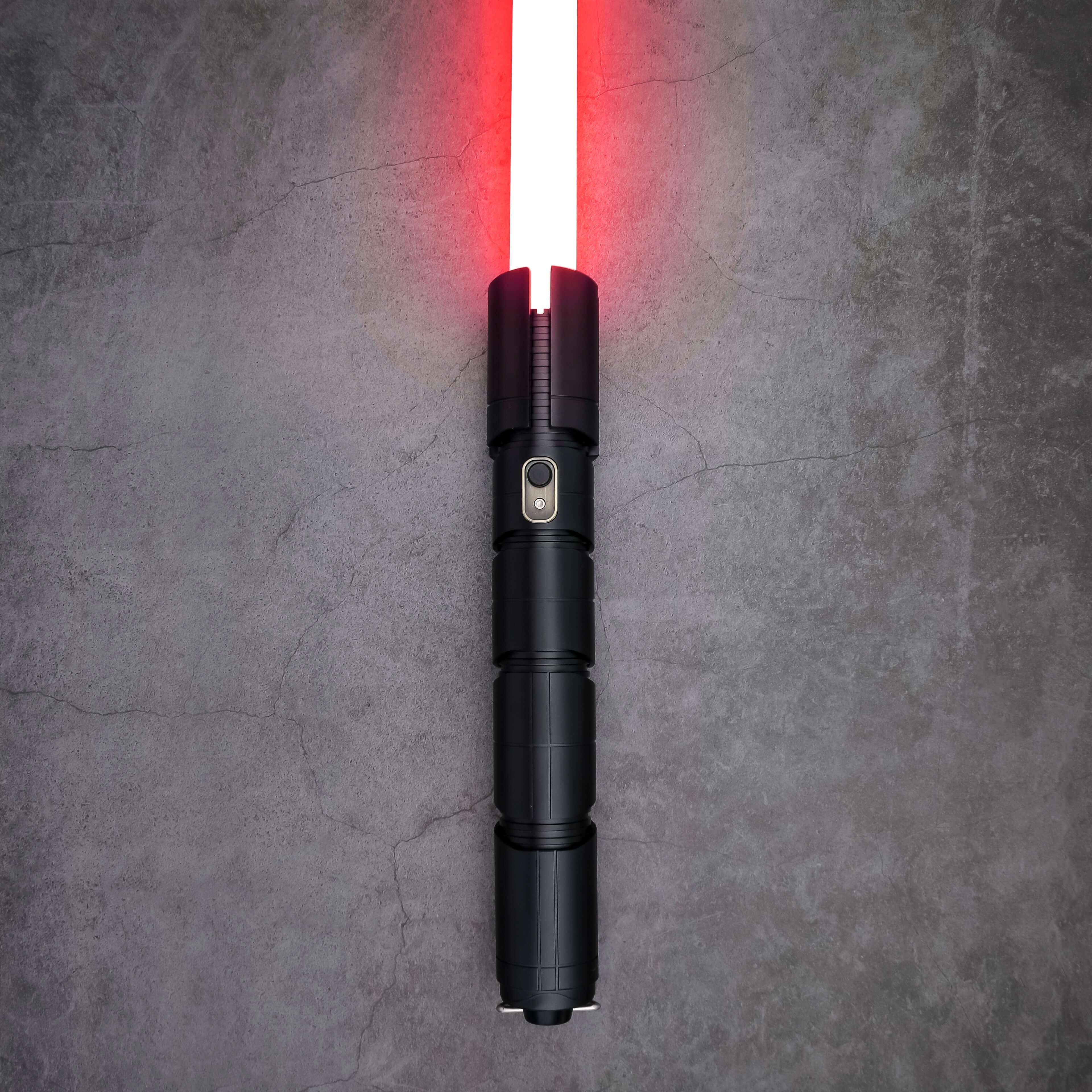 Stranger_Qimir_SE_lightsaber.