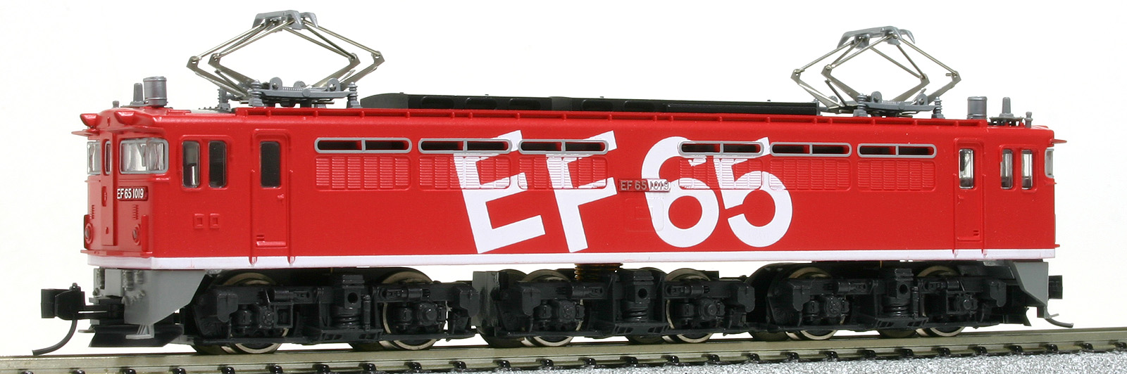 EF65レインボー