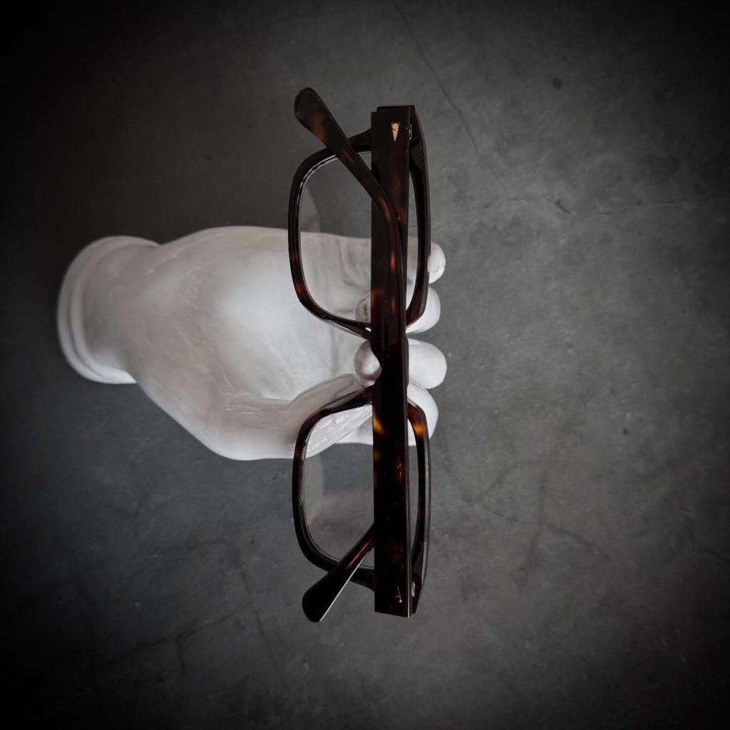 AHLEM Alexandre III | メガネの三愛