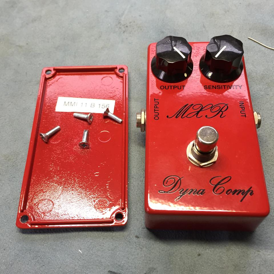 MXR '76 Dyna Comp MOD: DCジャック/LED/トゥルーバイパス