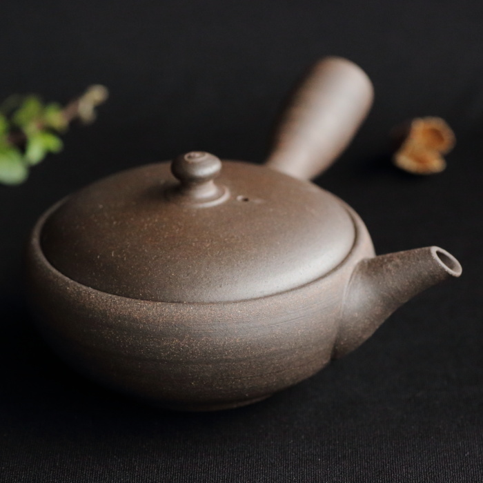 伊藤成二 極平丸急須 満容量190ml 常滑焼煎茶急須 作家もの日本茶中国