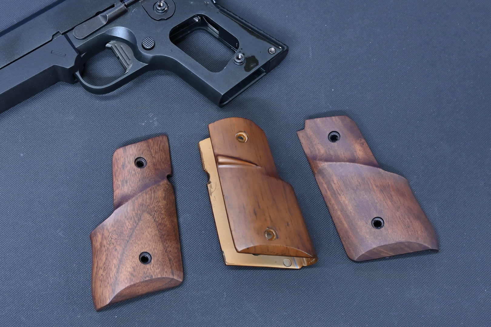 千束の銃 木製グリップ IF-PRODUCT リコリス・リコイル 千束の銃用