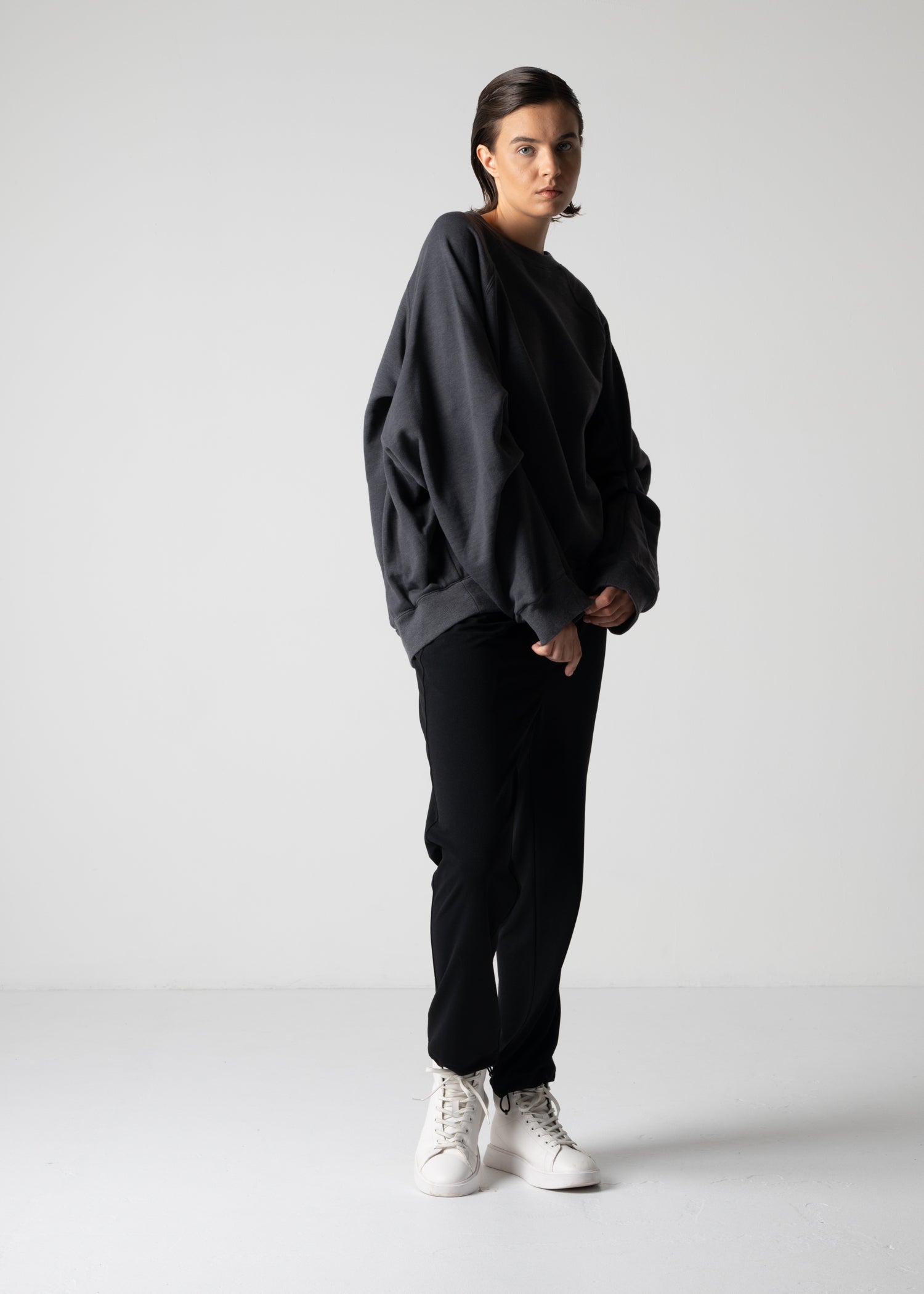 18 LEILA WIDE CUFF SWEAT SHIRT / HEAVY TERRY - C12 – COGTHEBIGSMOKE