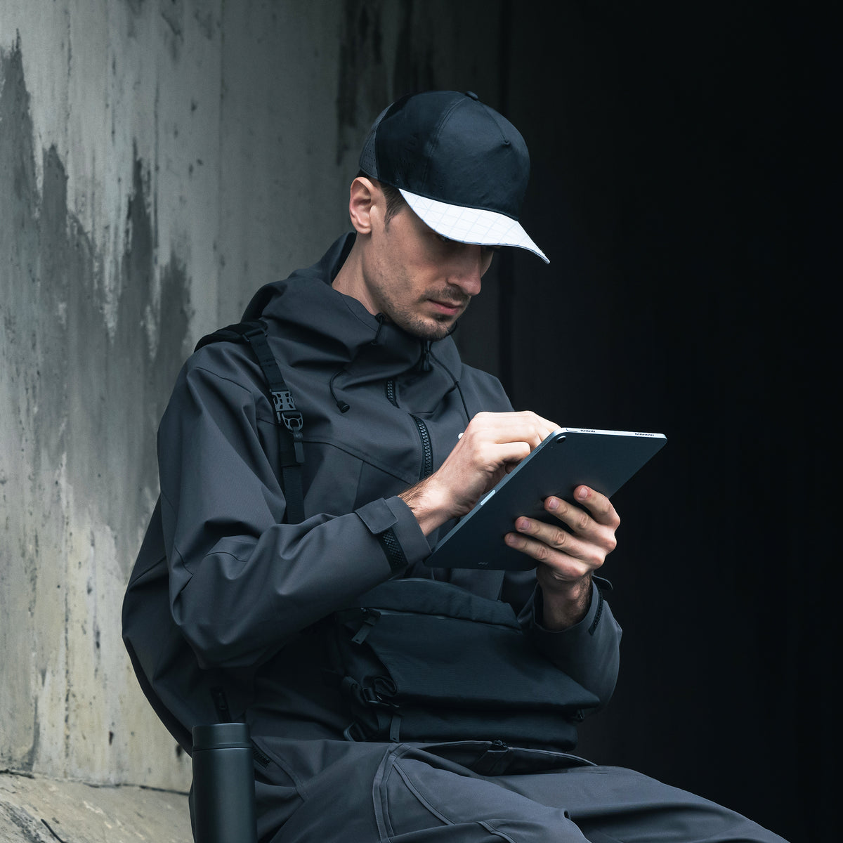 BASI_X_VAPORHAT2025_L01_1200x1