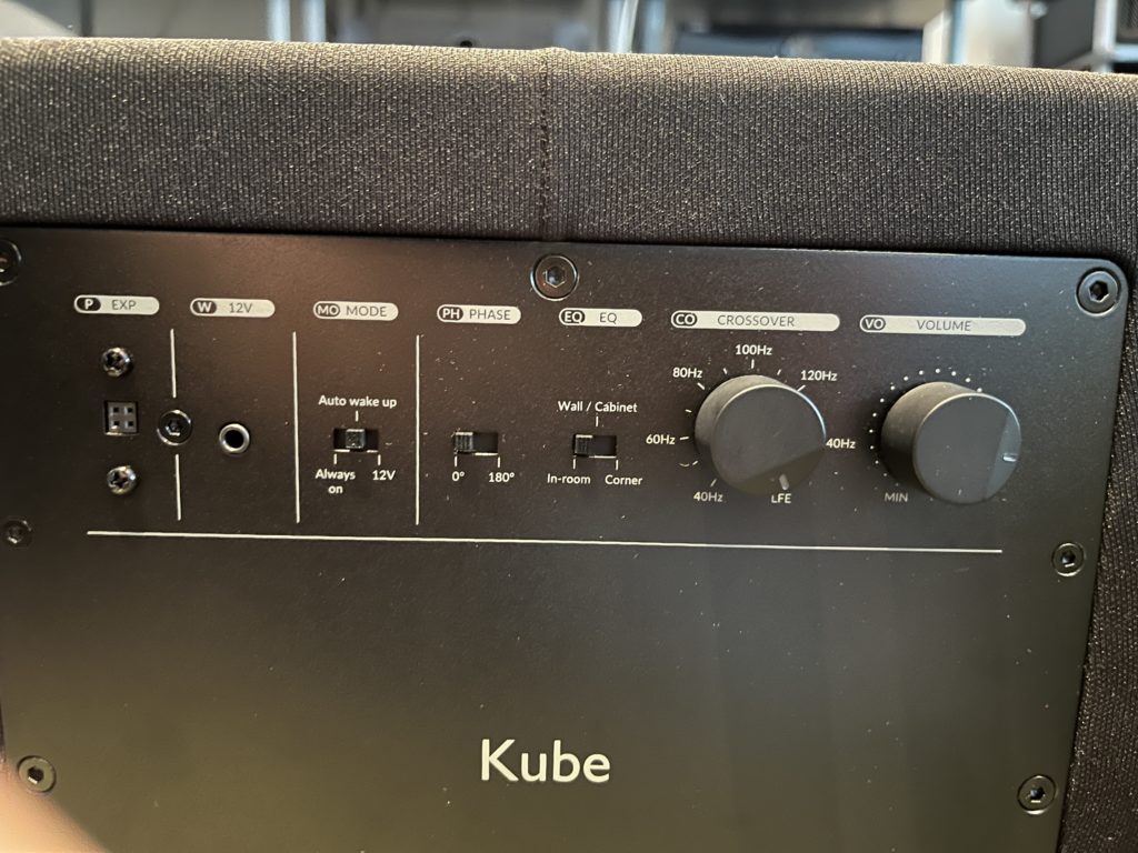 アバック横浜】KEFサブウーファーが勢揃い！実機とその感想をご紹介し
