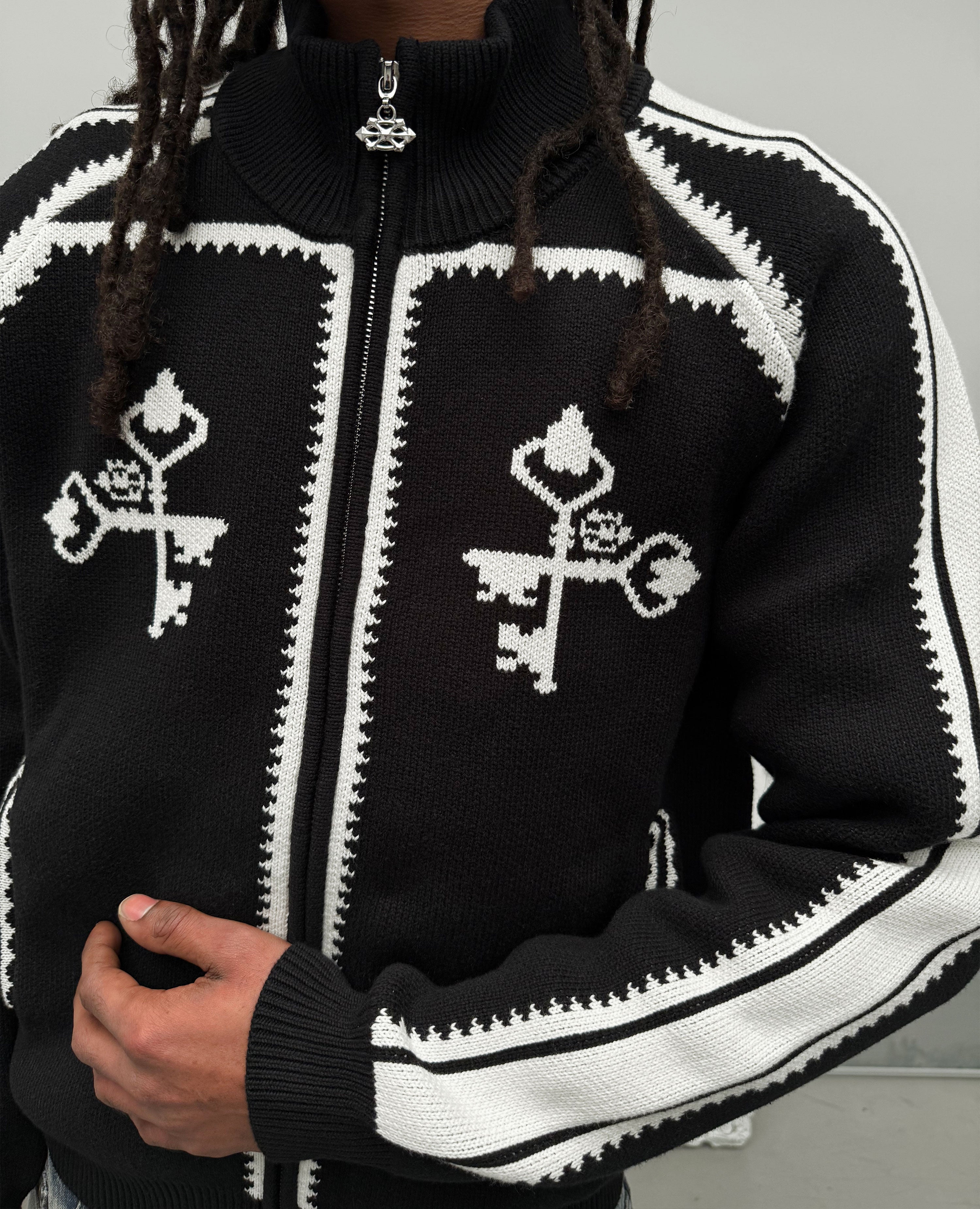 DavrilSupply | Crosskey Zipper Knit - Fragments Collection