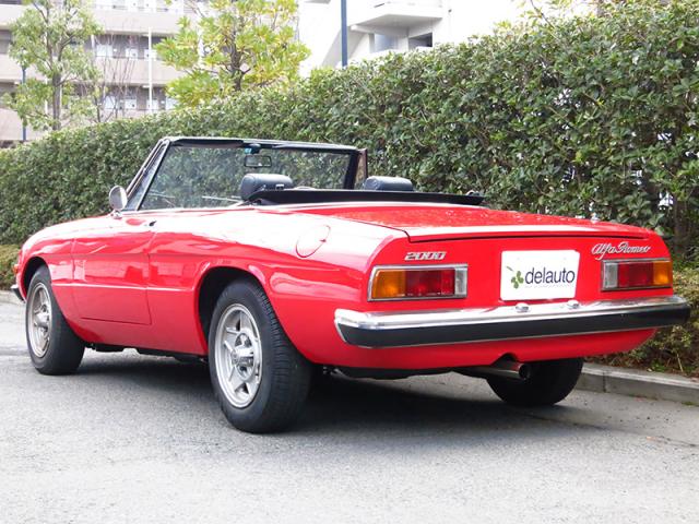アルファロメオ 2000 スパイダー ヴェローチェ 右H 5MT 【デルオート】