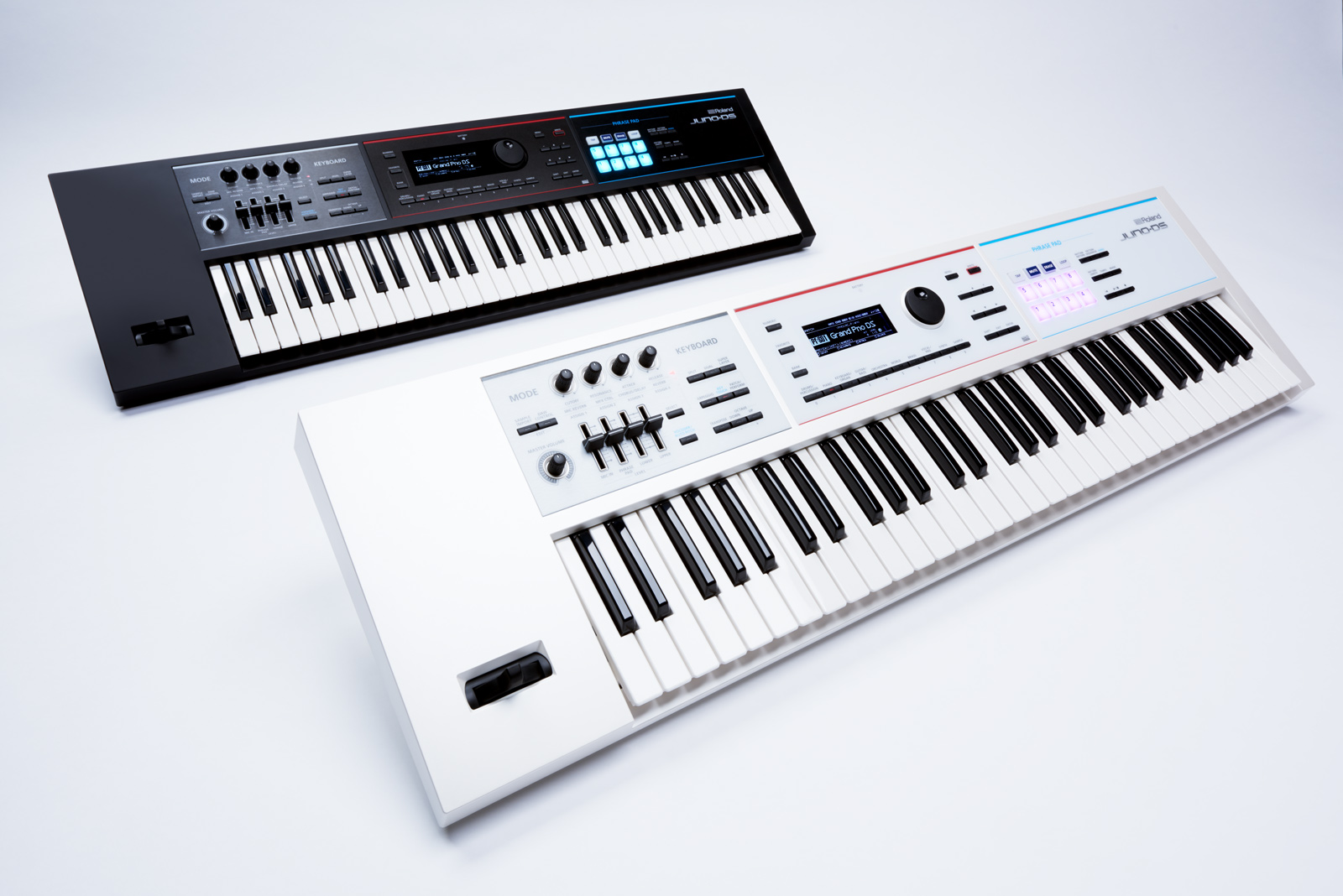 徹底的に「ホワイト」！｜Roland人気シンセサイザーJUNO-DSに新色