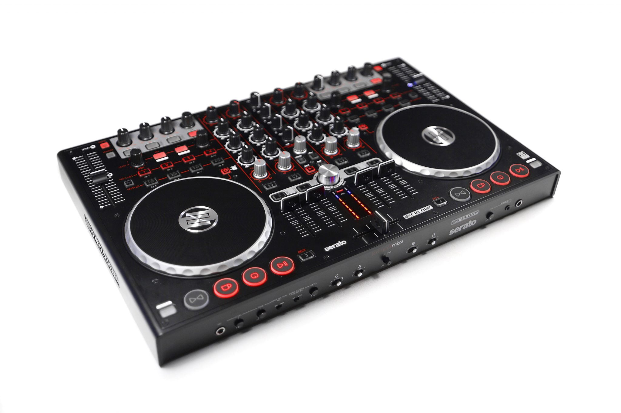 REVIEW: Reloop Terminal Mix 4 DJ Controller