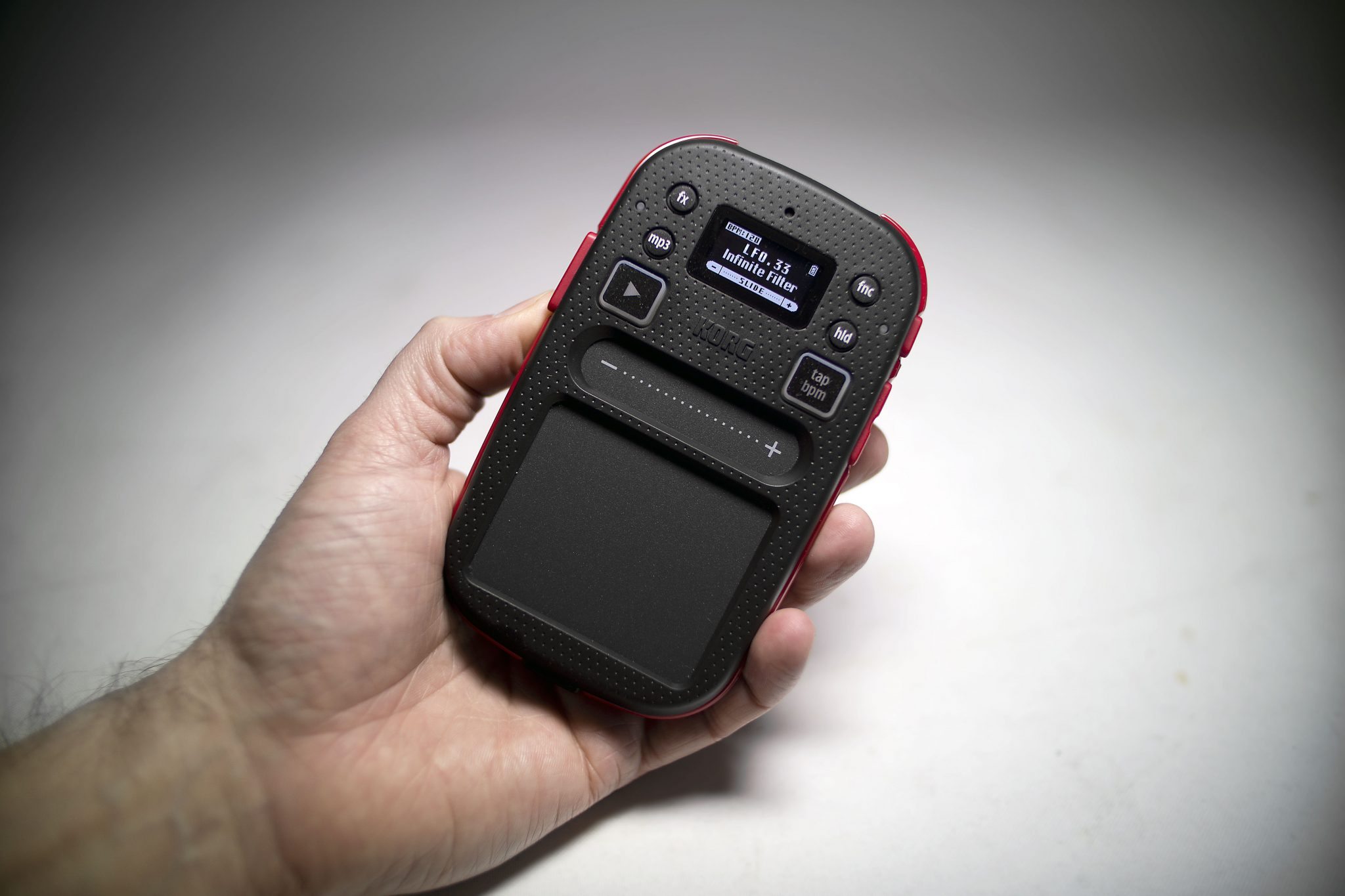 REVIEW: Korg mini KAOSS Pad 2