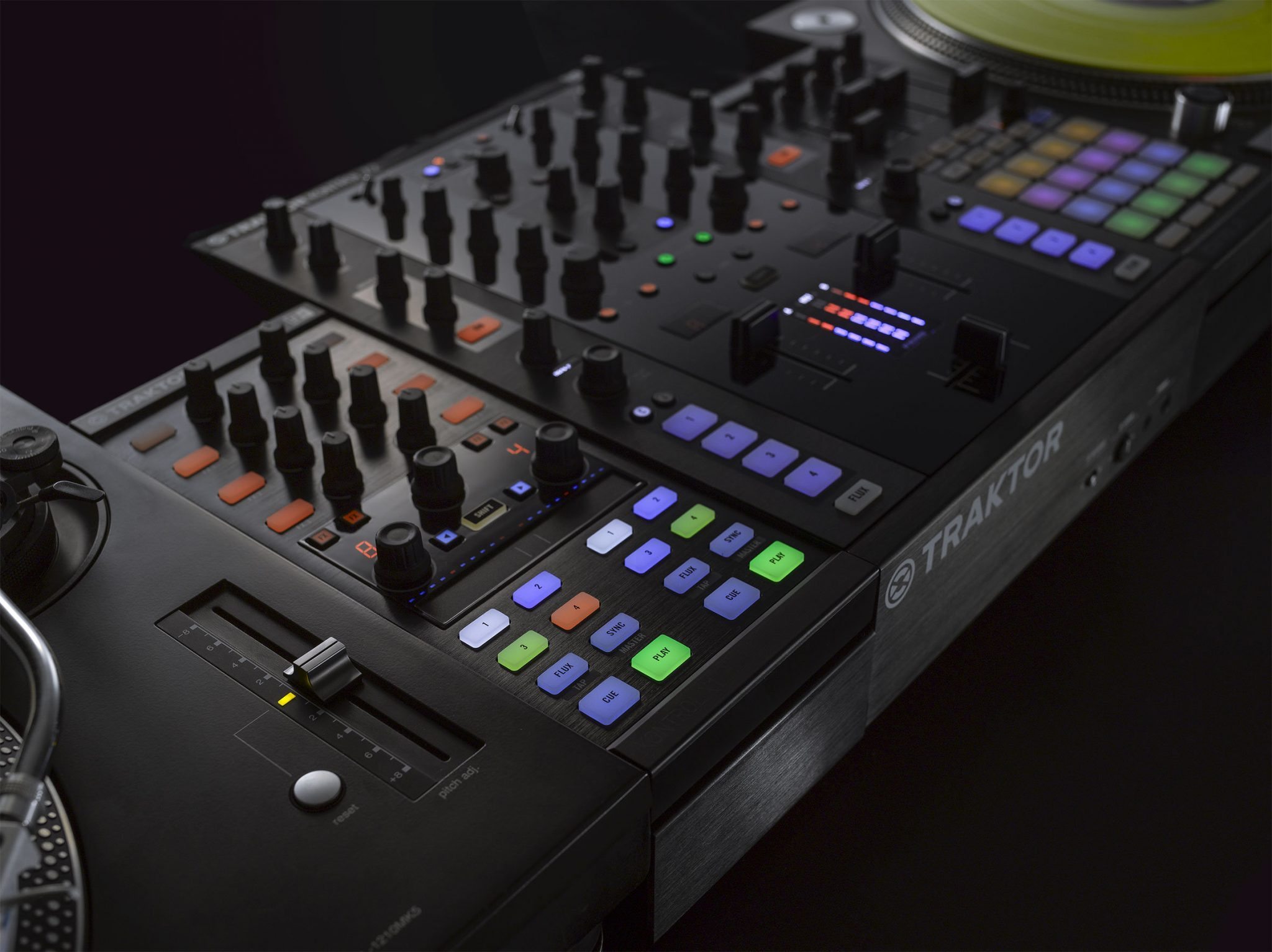 Traktor Kontrol X1 MK2 — The Sequel – DJWORX