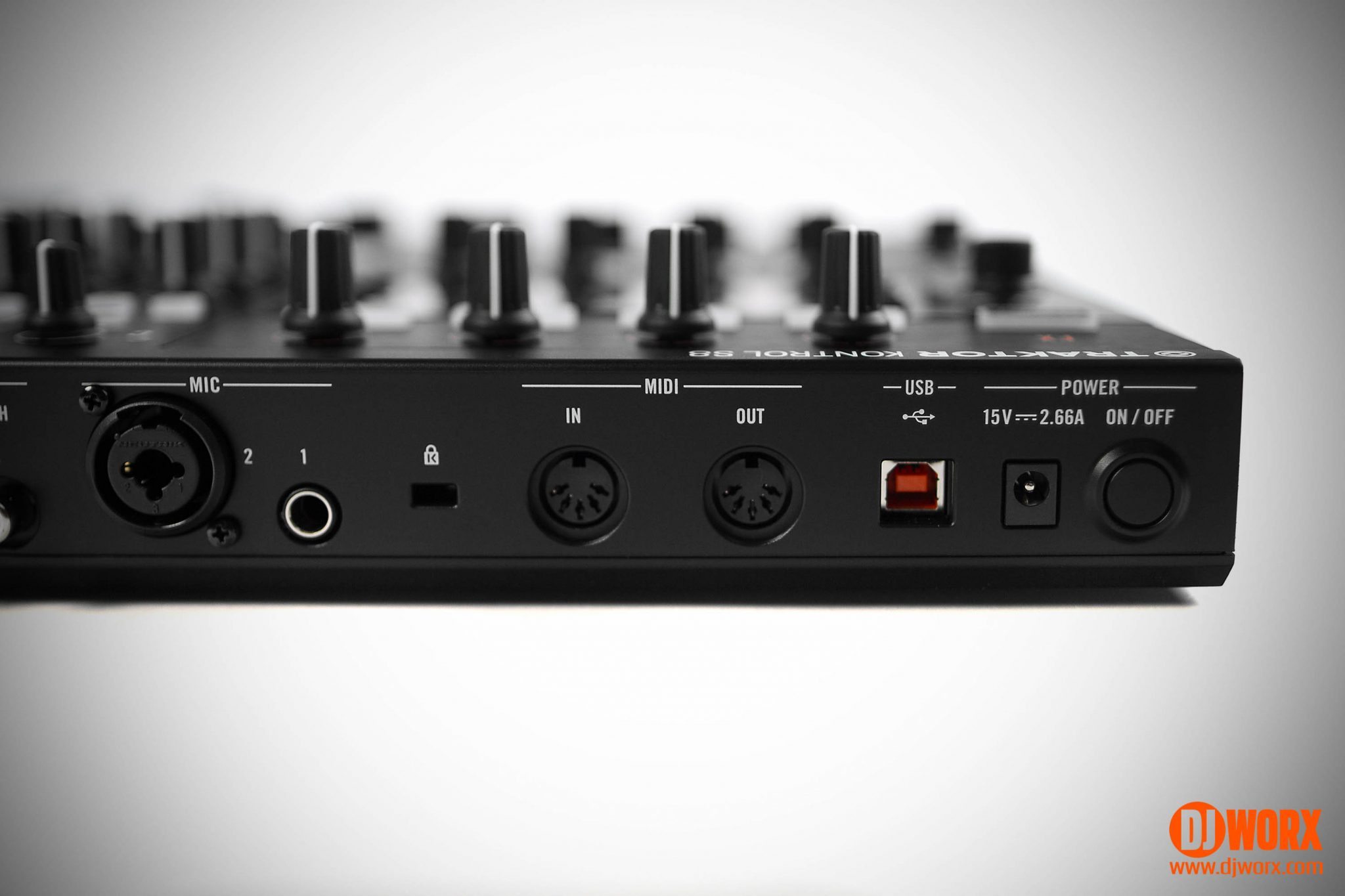 REVIEW: Traktor Kontrol S8 Controller – DJWORX