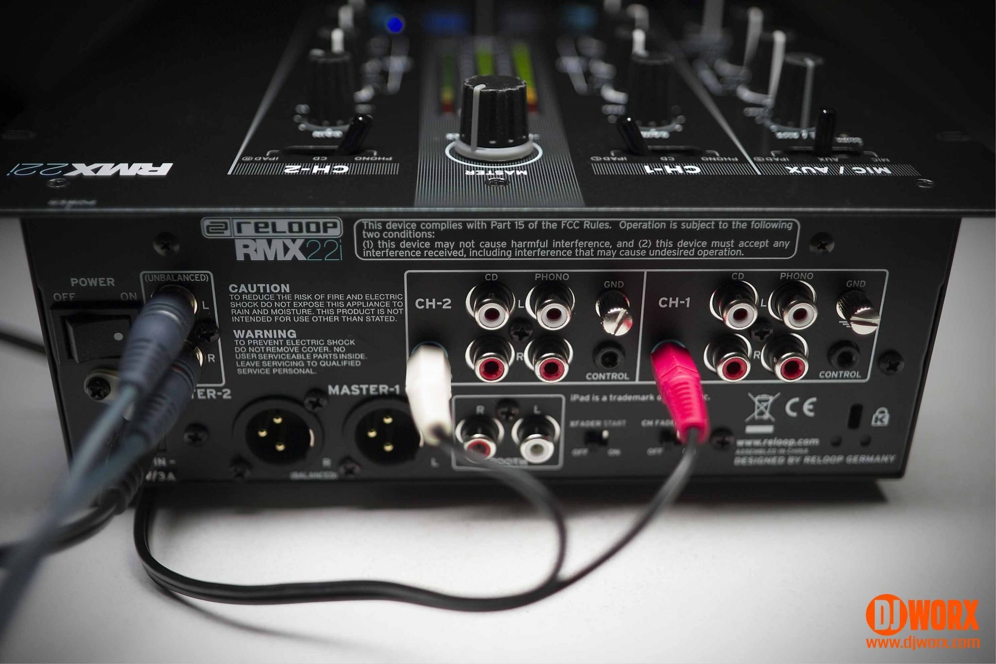 REVIEW: Reloop RMX22i and RMX33i mixers