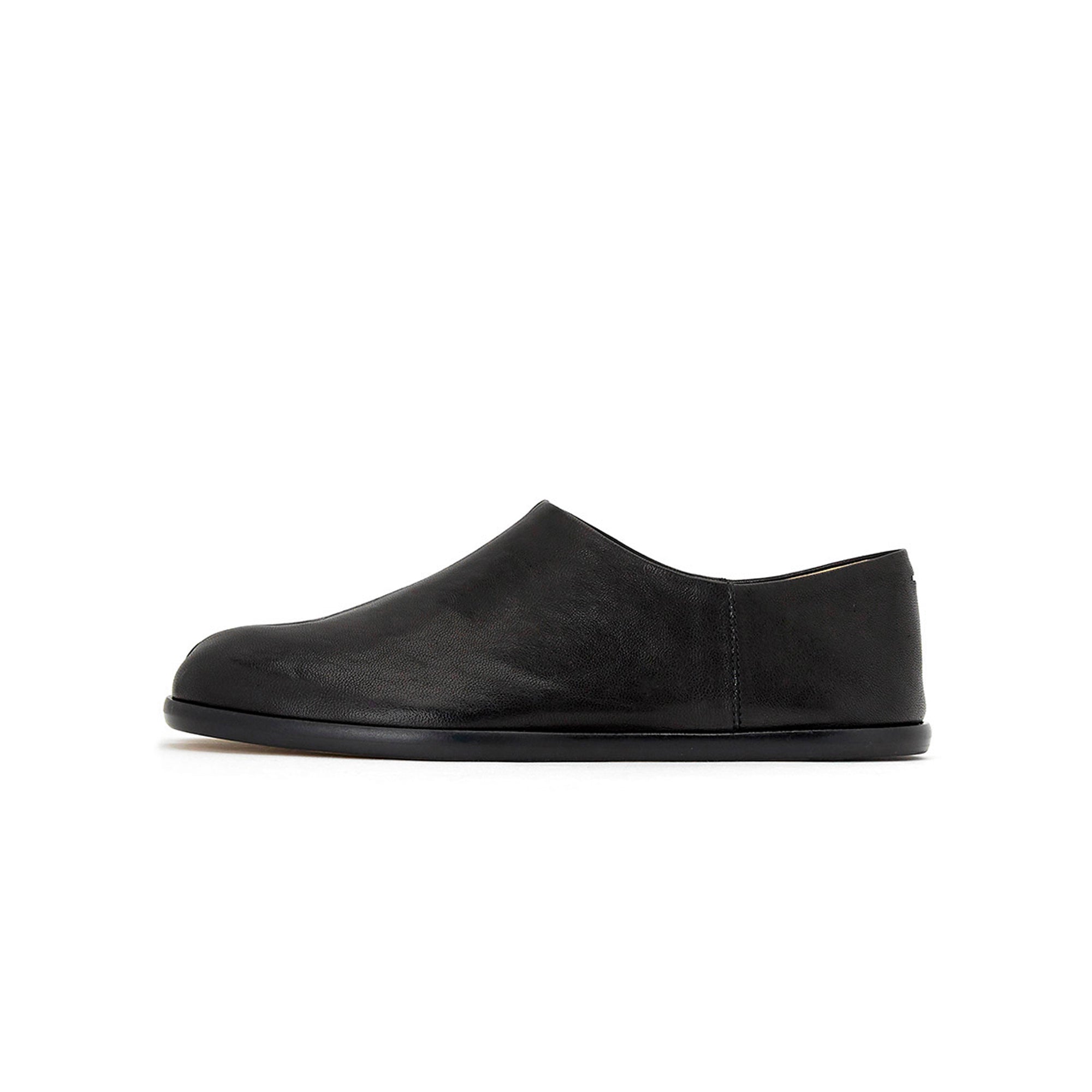 Maison Margiela Womens Tabi Babouche Loafers – Extra Butter