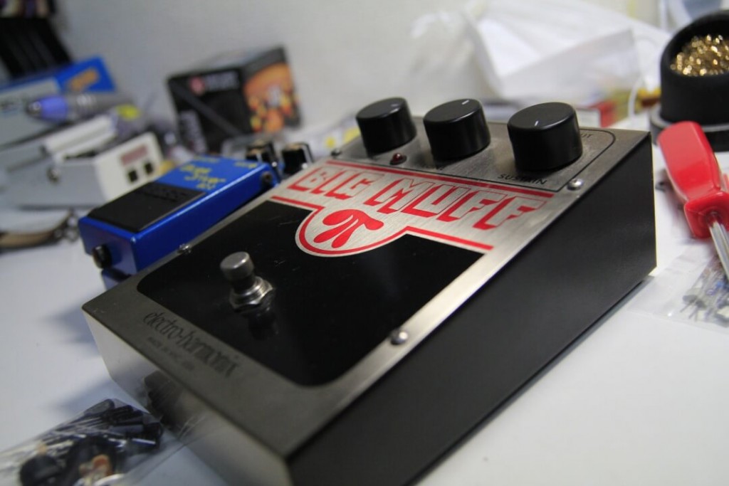 ジミ・ヘンドリックスが愛したファズの名器、MIG MUFFレビュー