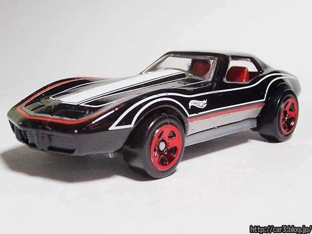 あのコークボトル・ボディのコルベット・スティングレイがホット