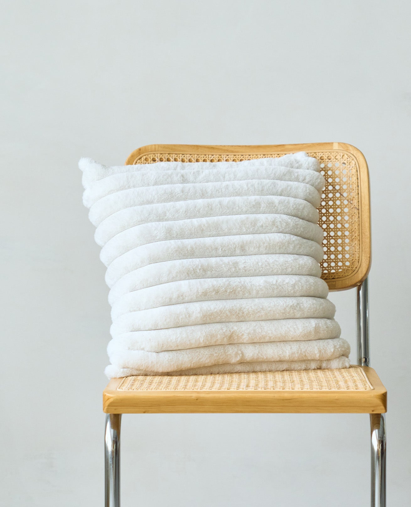 CUSHION 03 WHITE – VOFF JAPAN