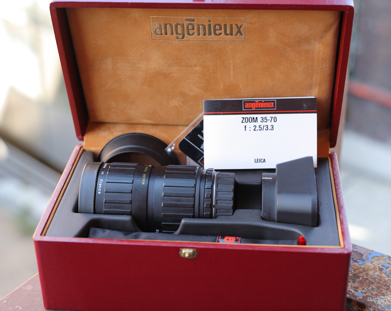 Angenieux 2.5-3.3/35-70mm Leica R Mount