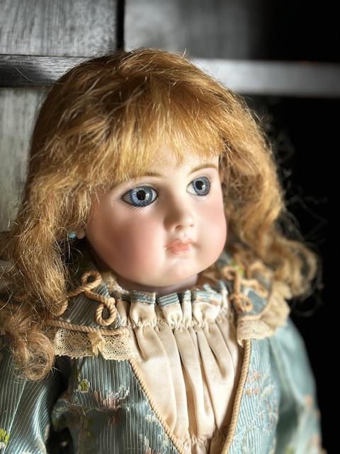 Doll AVANTI