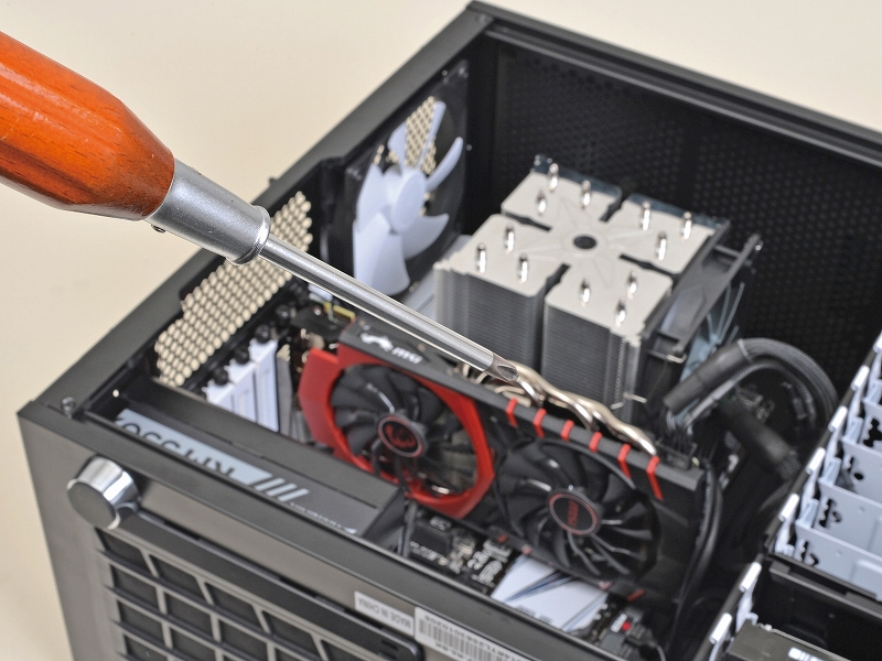 PC組み立てをスムーズに進めるテクニック - AKIBA PC Hotline!