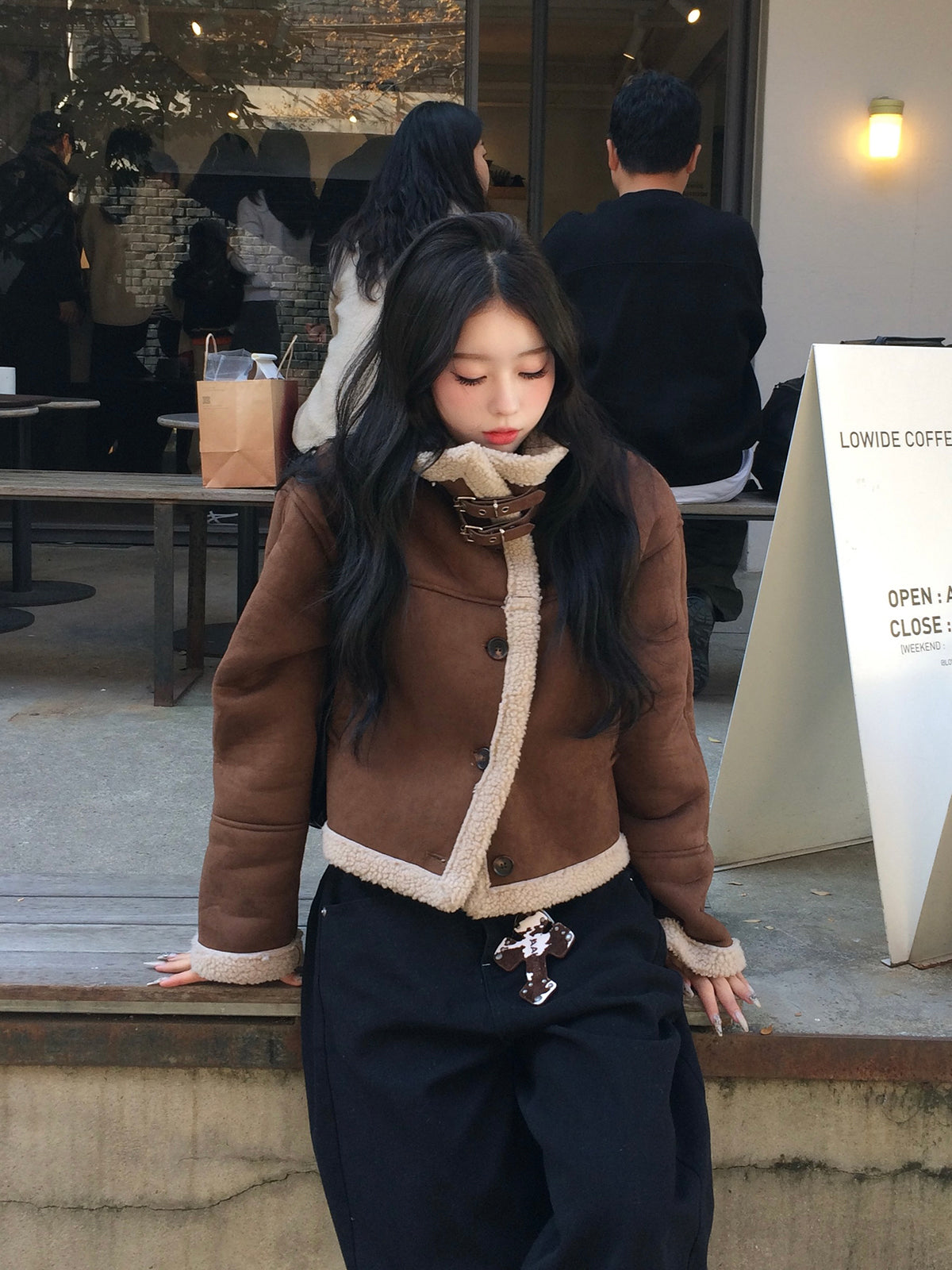 ムートンタッチバックルコート – ANDOR ONLINE