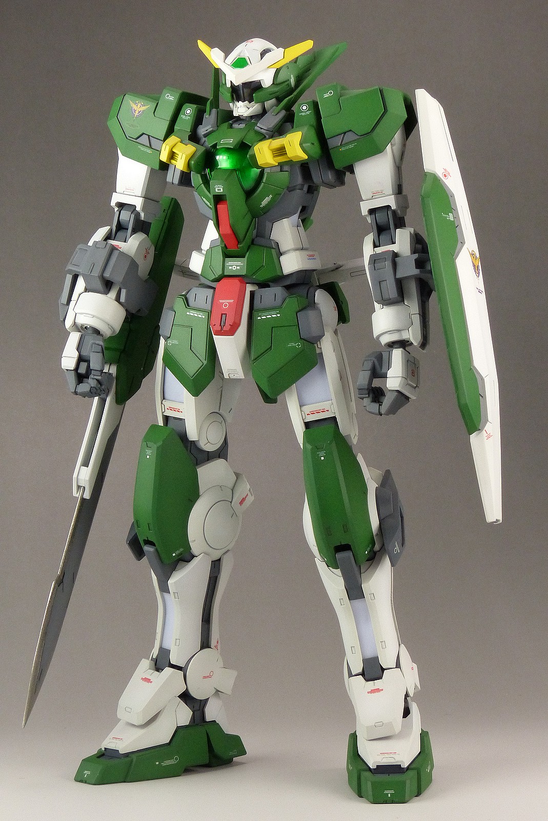 GNY-001F ガンダム アストレア TYPE-F | AREA-G