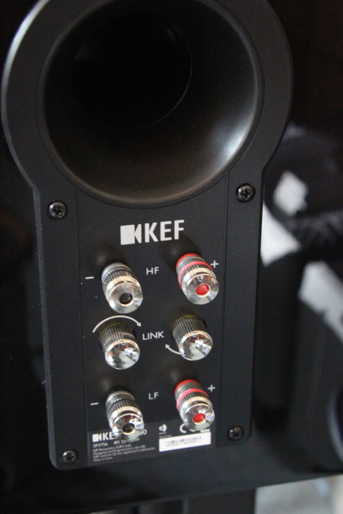 KEF NewRシリーズ R300 を試聴しました。: アートクルーBLOG