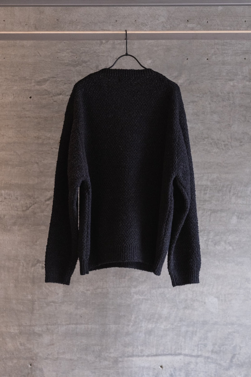 VAINL ARCHIVE】AZIZ-V / BLACK – Butterfly Clutch