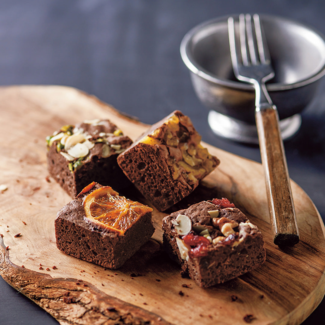 ホシフルーツ】ナッツとドライフルーツの贅沢ブラウニー 6個 | ベイク