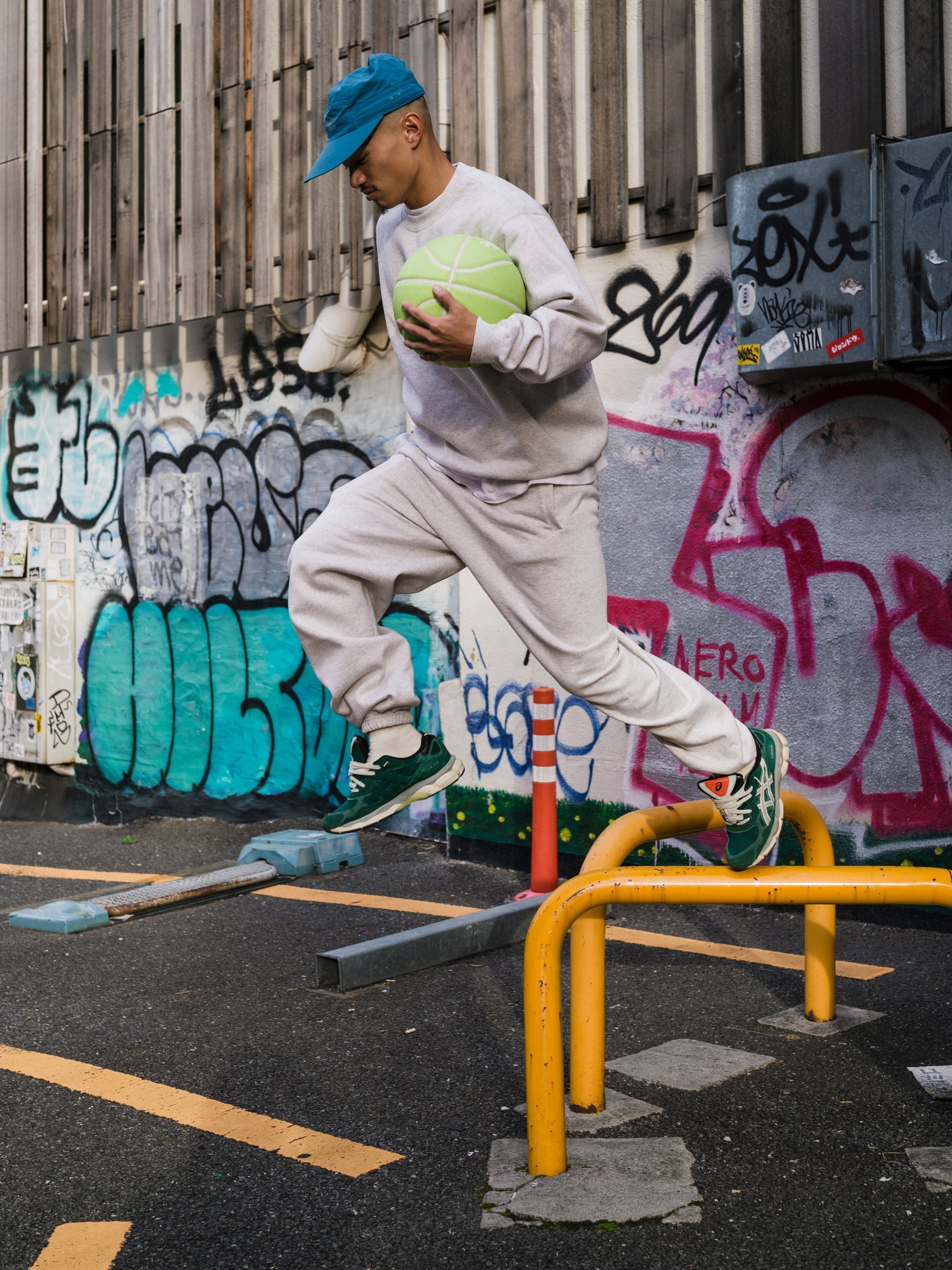 RYO_Sweat2025_02 – ballaholicオンラインショップ