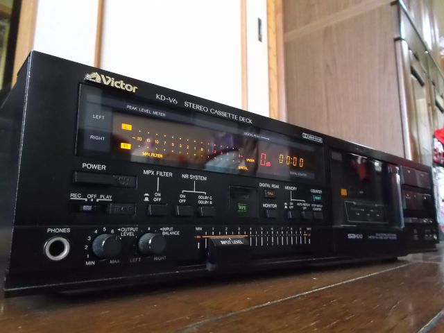 Victor KD-V6 ～1983年発売～ - XROSSOVER