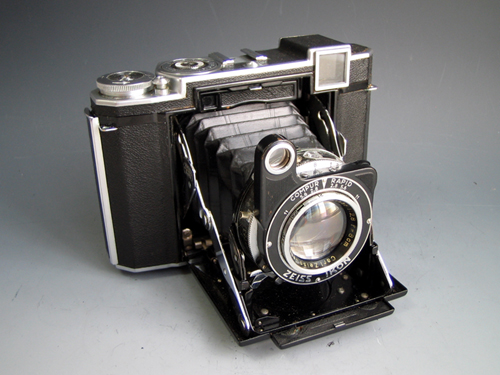 ZEISS IKON 「SUPER IKONTA B 532/16」 | ☆こちらクラカメ派出所☆