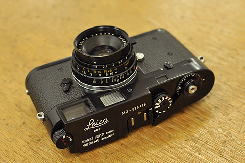 ブラックペイントのLeica M2できました ｜ BLOG.MABATAKI.JP