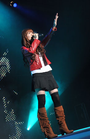 ニコニコ大会議2010夏、総勢32名が歌い、踊り、奏でました！‐ニコニコ