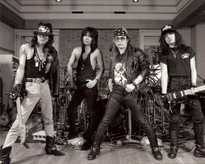 LOUDNESS / ラウドネス ページ-