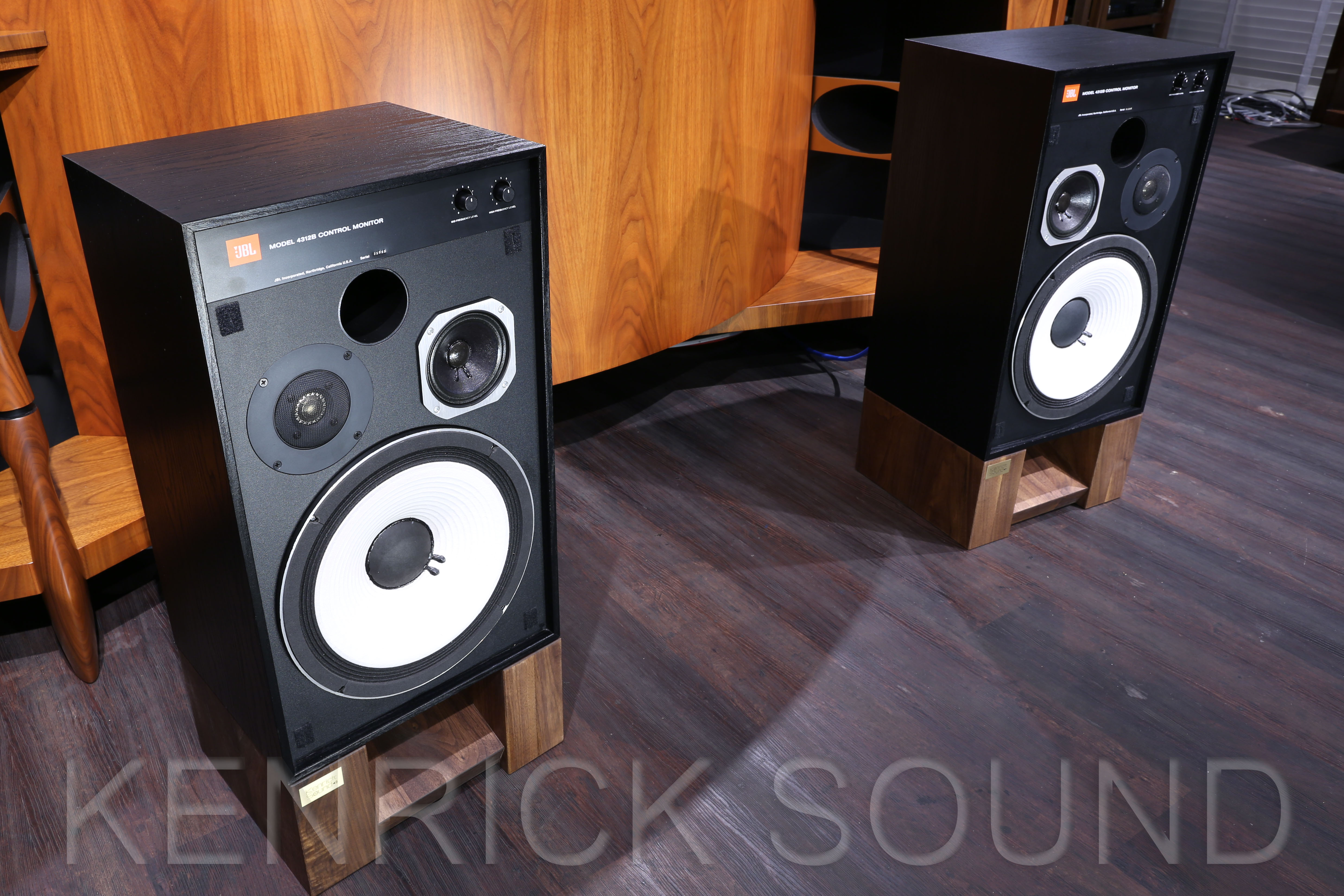 JBL 4312B スタジオモニター3wayスピーカー ケンリックメンテ品