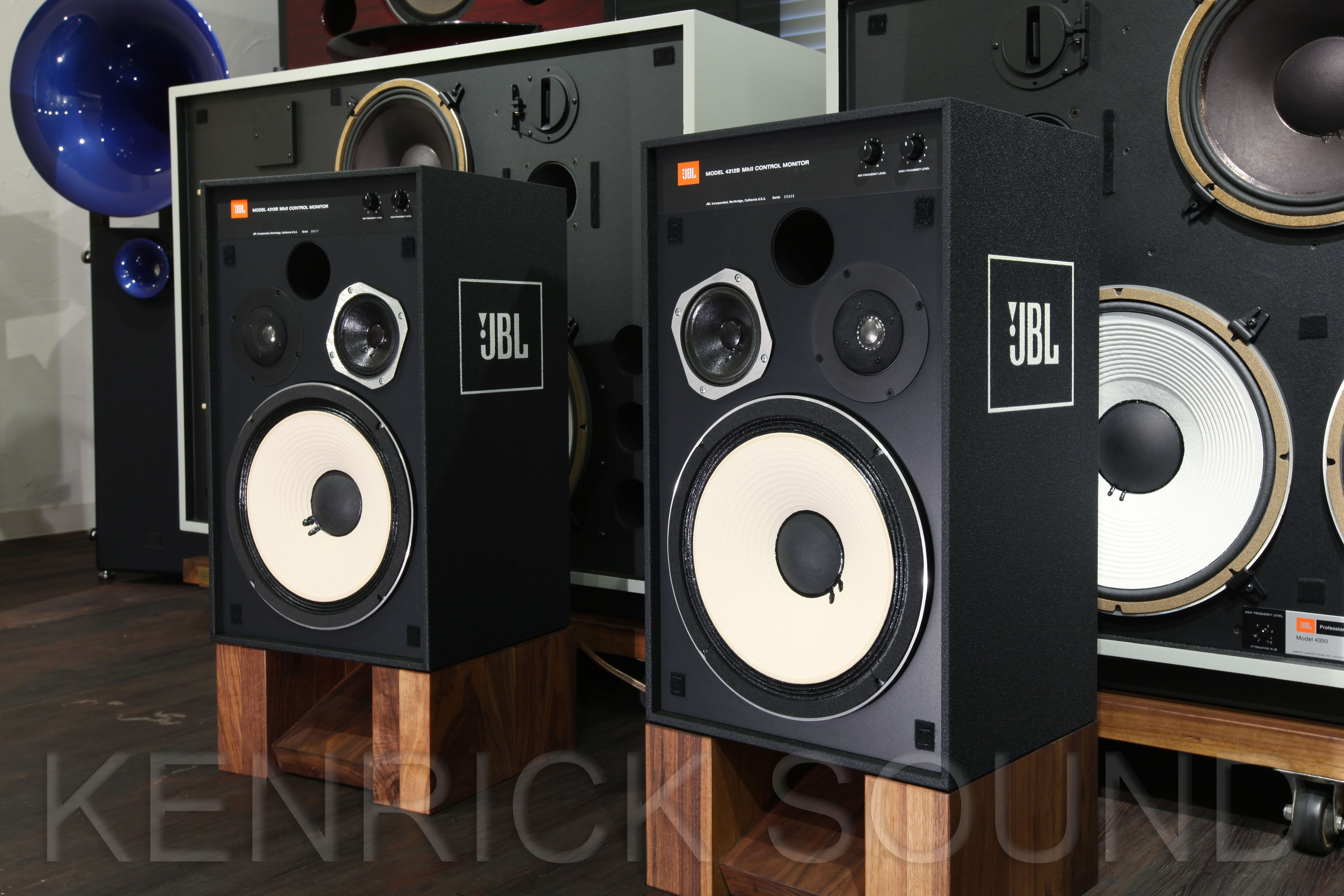 JBL 4312B MK2(MKII) 王道モニタースピーカー 送料無料 - ケンリック